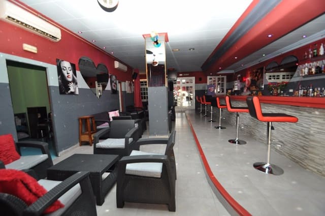 3 slaapkamer Commercieel te koop in Pueblo, Calpe / Calp - € 299.995 (Ref: 8846898)