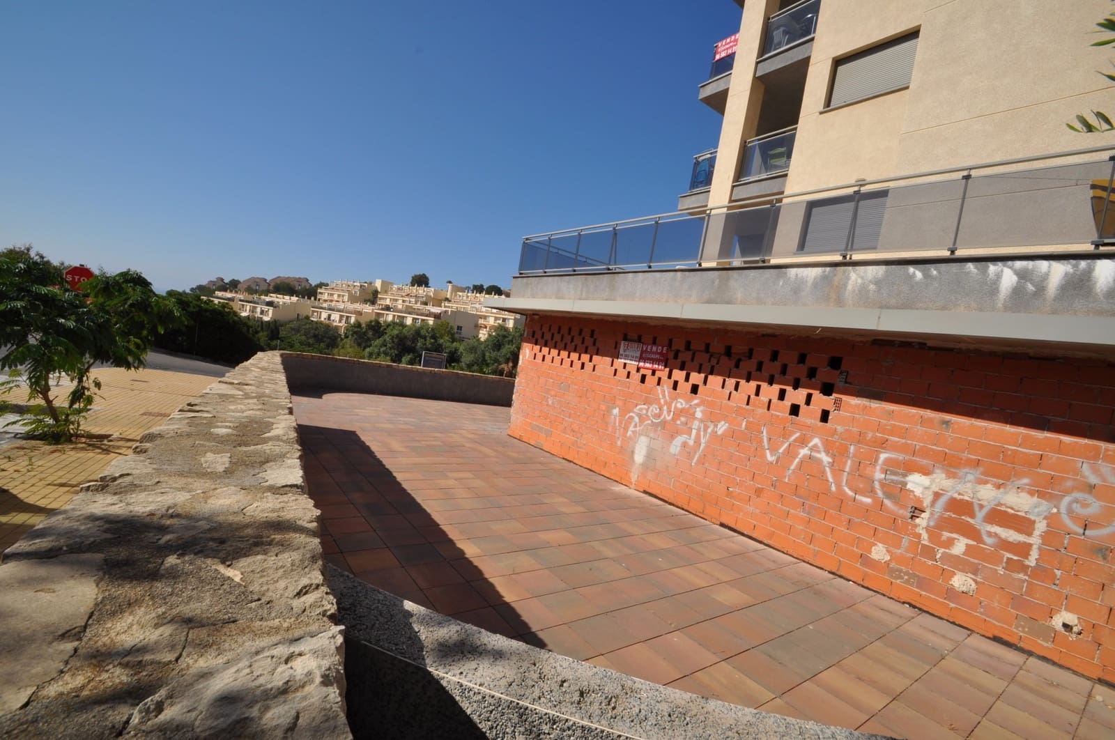 Commercieel te koop in Calpe / Calp met garage - € 249.995 (Ref: 8846899)