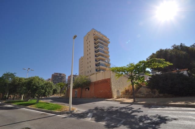 Commercieel te koop in Pueblo, Calpe / Calp met garage - € 249.995 (Ref: 8846899)