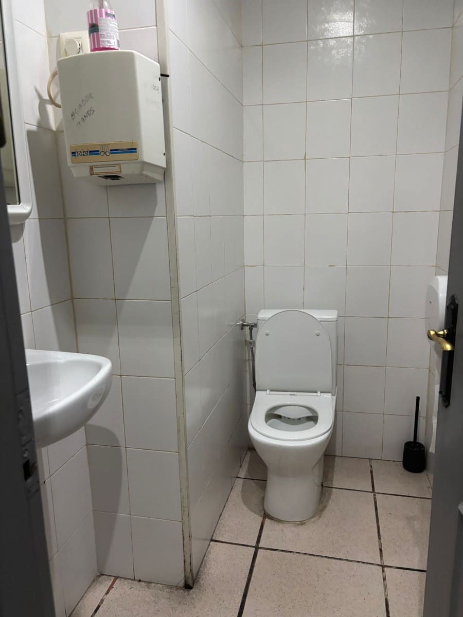 Kommersiell till salu i Calpe / Calp - 299 995 € (Ref: 8846900)