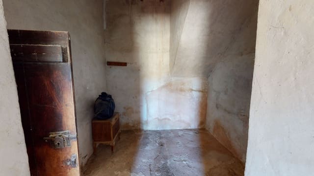 2 chambre Finca/Maison de Campagne à vendre à Torre del Rico, Jumilla - 89 995 € (Ref: 8875898)