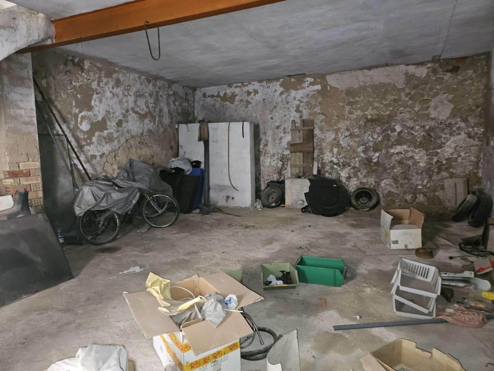 Casa de 2 habitaciones en Monóvar / Monóver en venta - 45.000 € (Ref: 8875946)