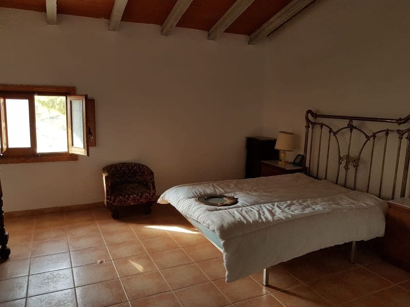 8 sypialnia Finka/Dom wiejski na sprzedaż w Yecla z garażem - 629 000 € (Ref: 8893456)
