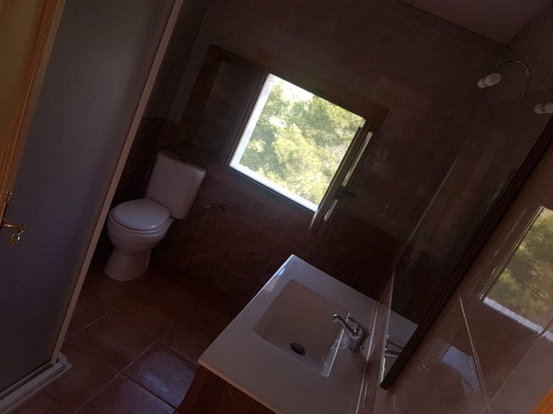 8 sypialnia Finka/Dom wiejski na sprzedaż w Yecla z garażem - 629 000 € (Ref: 8893456)