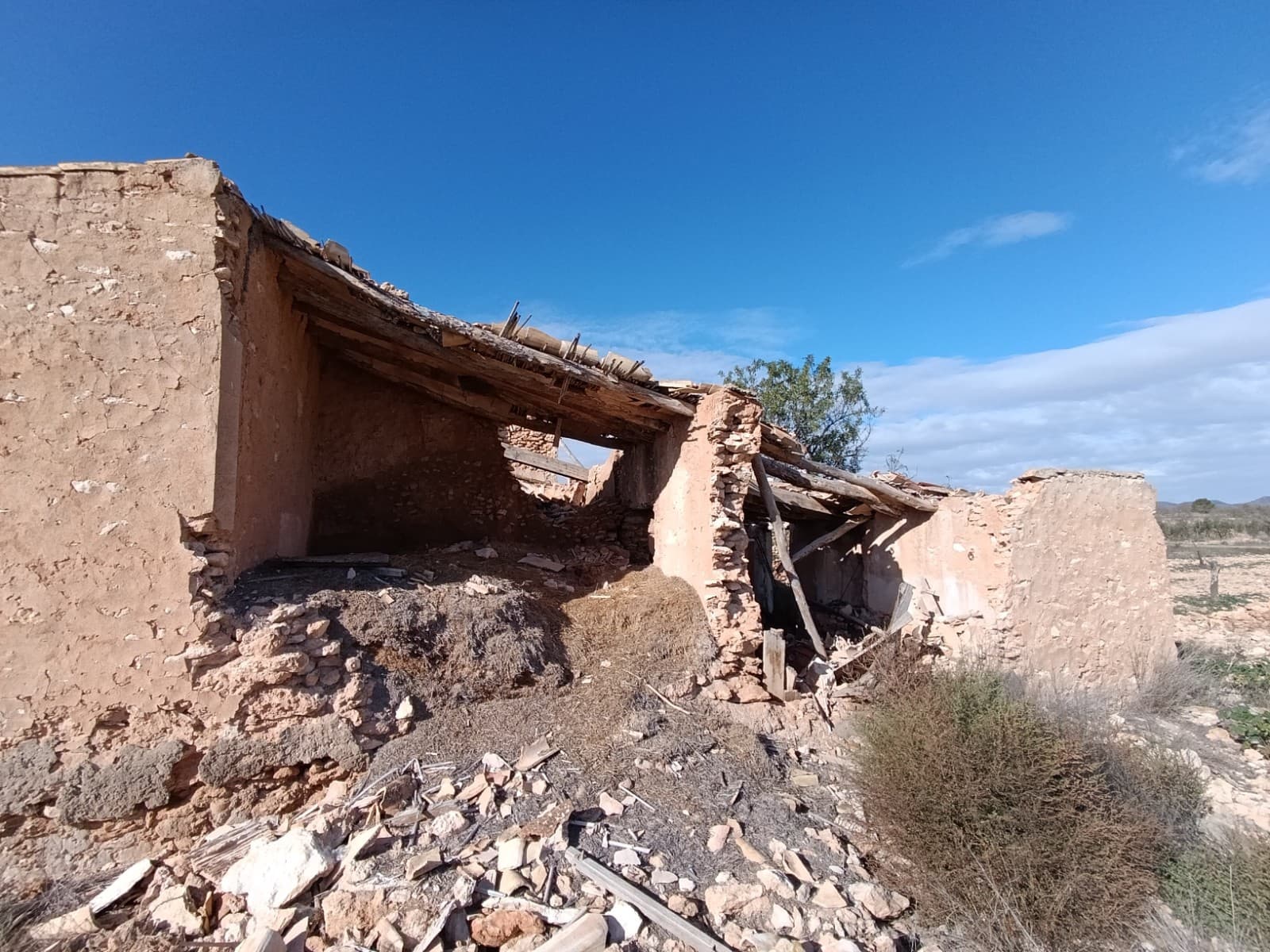 2 chambre Finca/Maison de Campagne à vendre à Yecla - 56 000 € (Ref: 8920430)