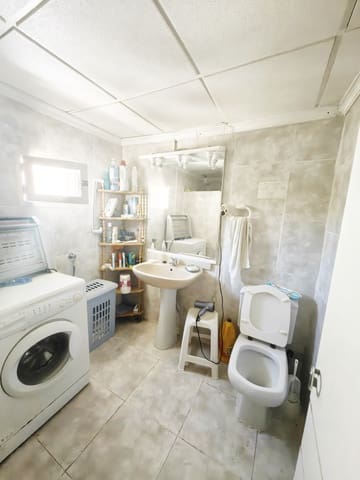 3 soveværelse Finca/Landehus til salg i Pinoso - € 84.900 (Ref: 8935903)