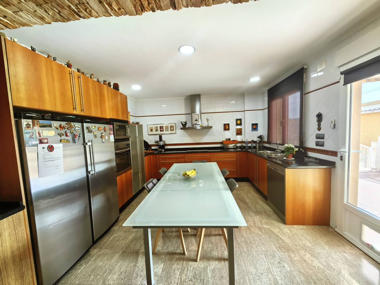 Chalet de 5 habitaciones en Yecla en venta - 650.000 € (Ref: 8935909)