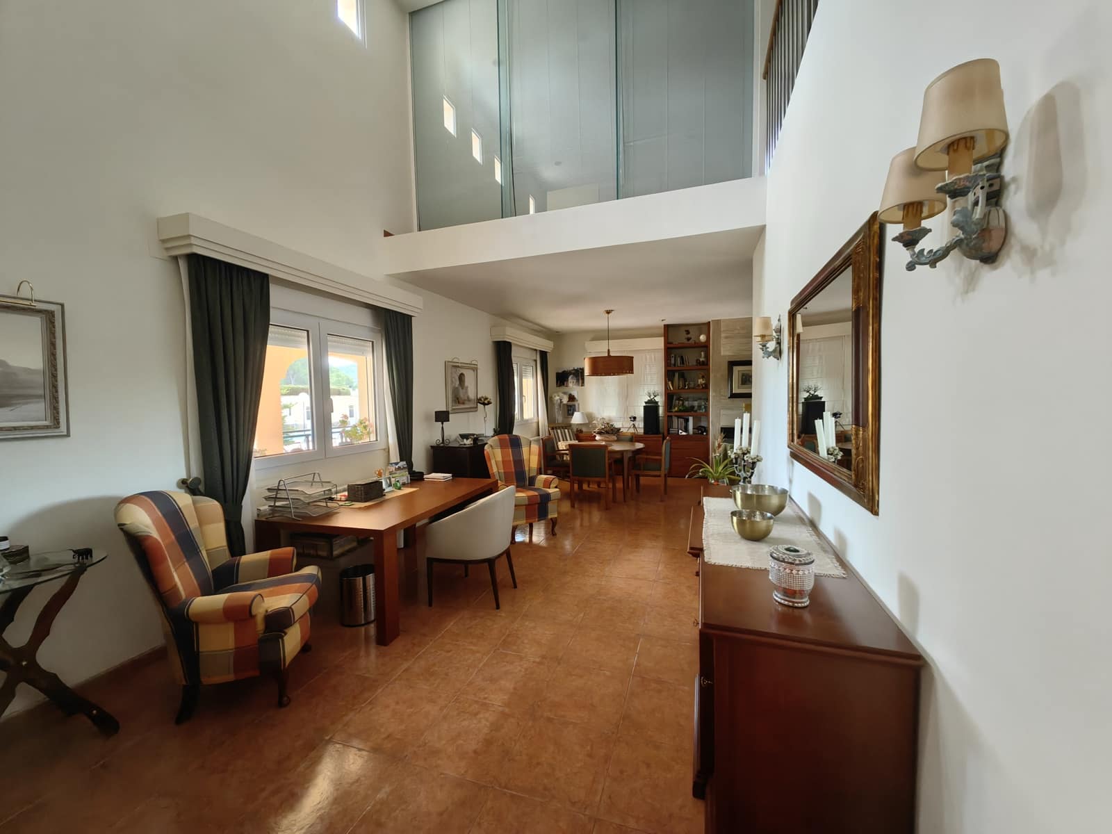 6 bedroom Villa for sale in Yecla - € 415,000 (Ref: 8935910)