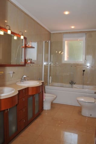 6 soverom Finca/Herregård til salgs i Yecla - € 550 000 (Ref: 8935916)