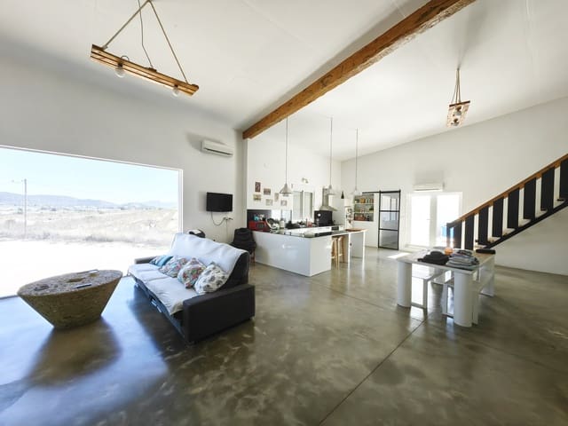 2 soveværelse Finca/Landehus til salg i Pinoso - € 210.000 (Ref: 8935918)