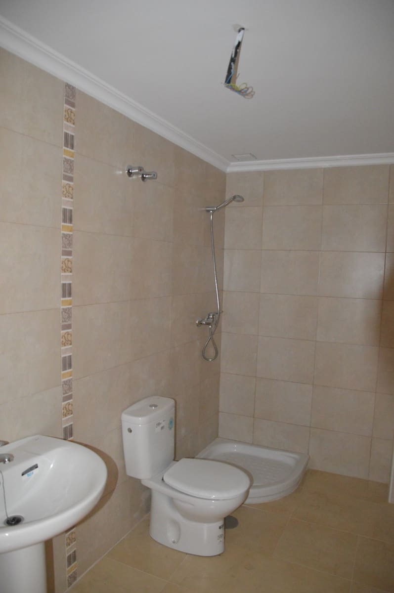 3 bedroom Townhouse for sale in Pinoso - € 155,000 (Ref: 8935938)