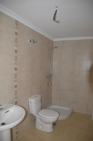 3 bedroom Townhouse for sale in Pinoso - € 155,000 (Ref: 8935938)