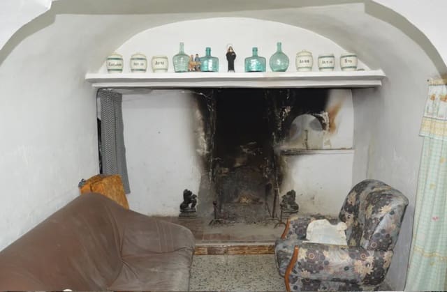 4 chambre Finca/Maison de Campagne à vendre à Torre del Rico, Jumilla - 89 900 € (Ref: 8935941)