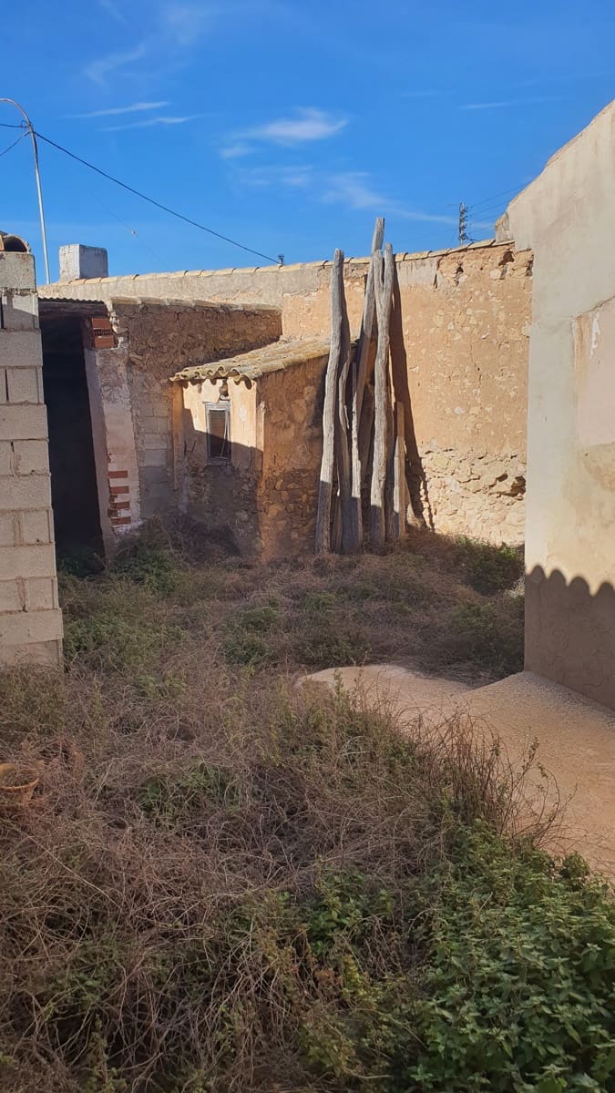 5 camera da letto Casa in vendita in Pinoso - 75.000 € (Rif: 8935950)