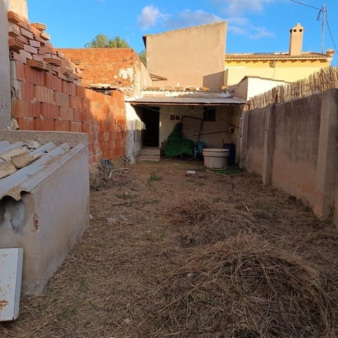 3 makuuhuone Maalaistalo myytävänä paikassa Monóvar / Monóver - 89 950 € (Ref: 8940991)