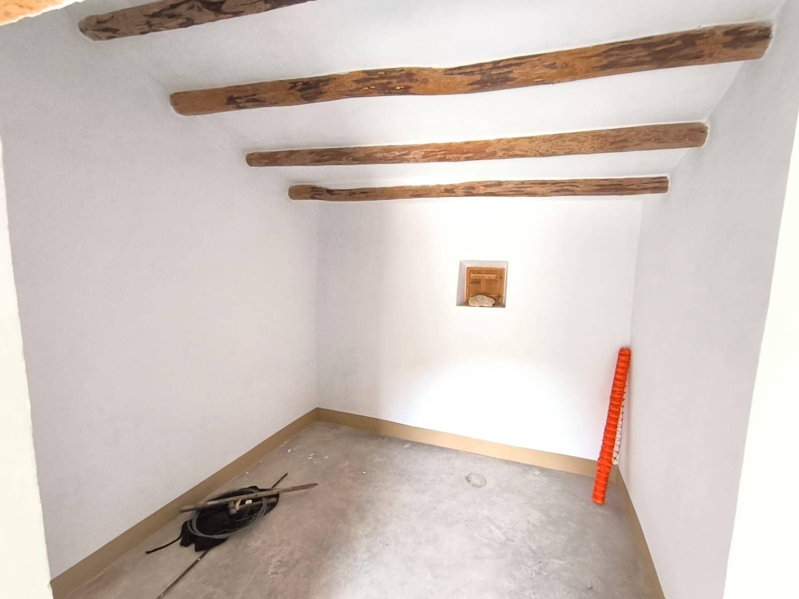 2 soveværelse Finca/Landehus til salg i Jumilla - € 39.990 (Ref: 8947010)