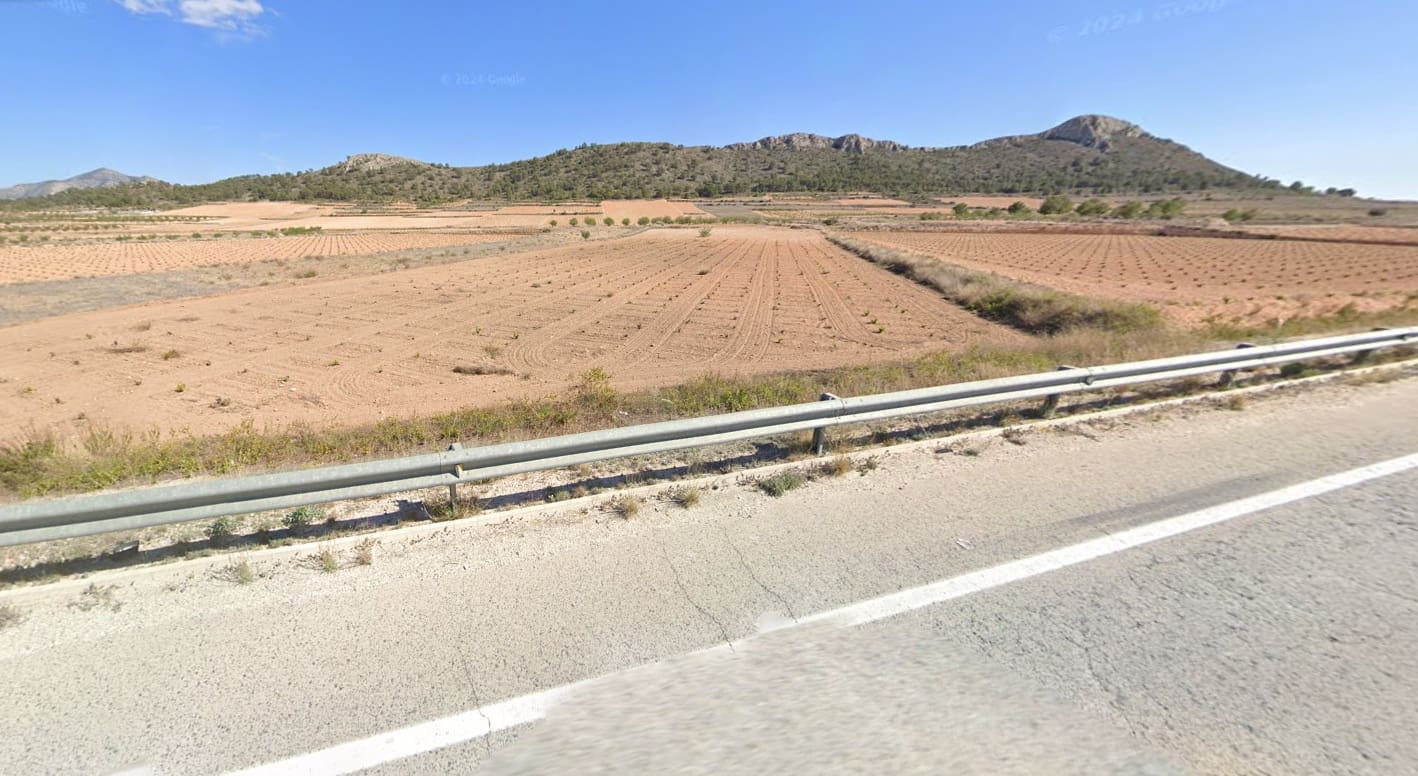 Undeveloped Land for sale in Abanilla - € 39,990 (Ref: 8947011)