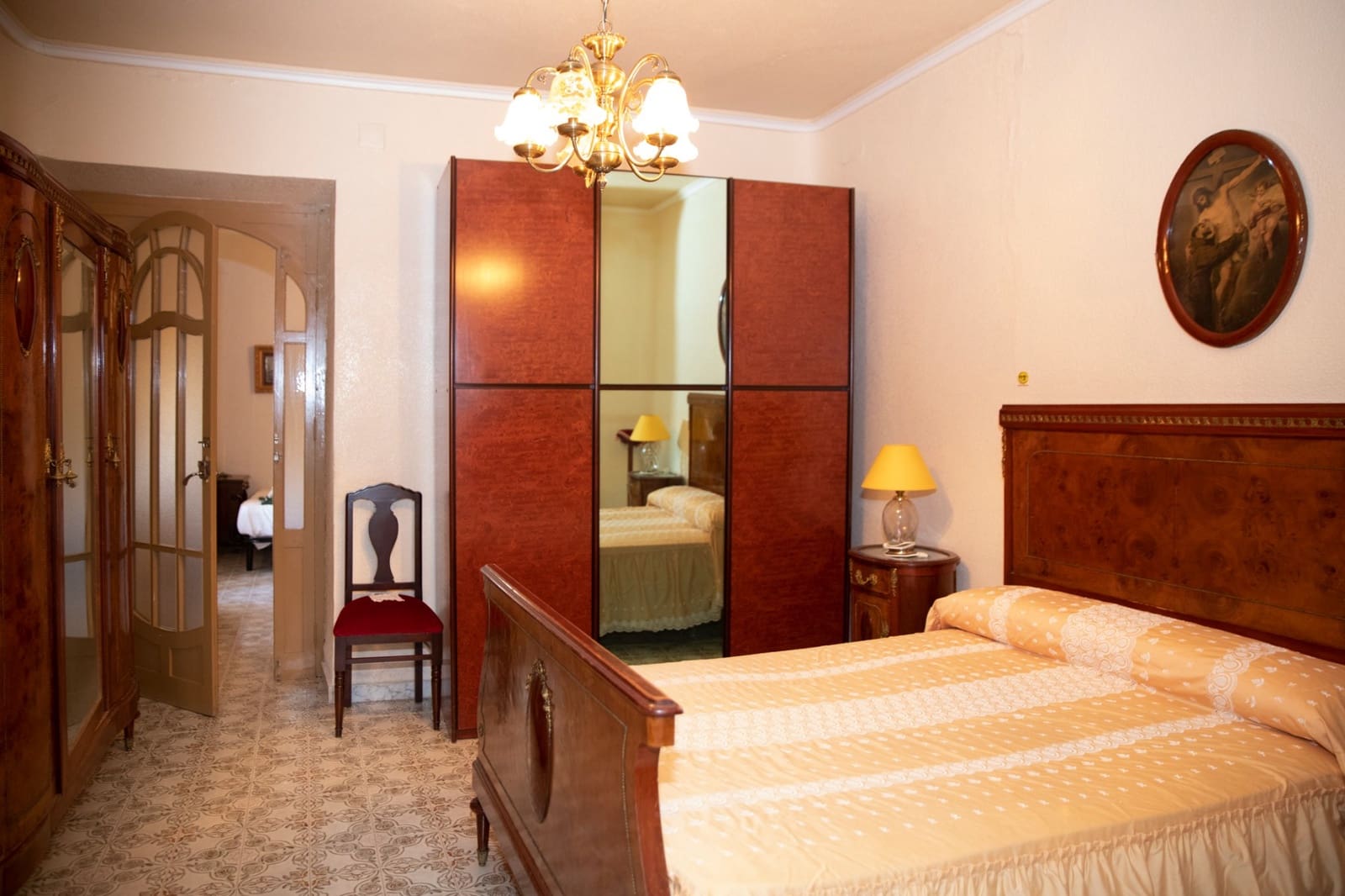 7 bedroom Villa for sale in Yecla with pool garage - € 450,000 (Ref: 8947013)