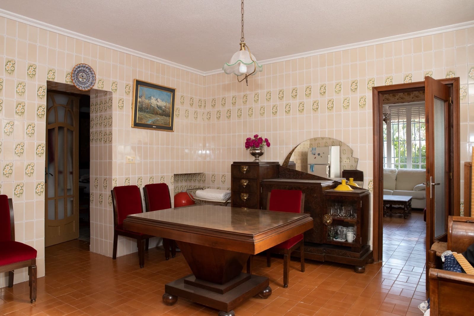 7 bedroom Villa for sale in Yecla with pool garage - € 450,000 (Ref: 8947013)