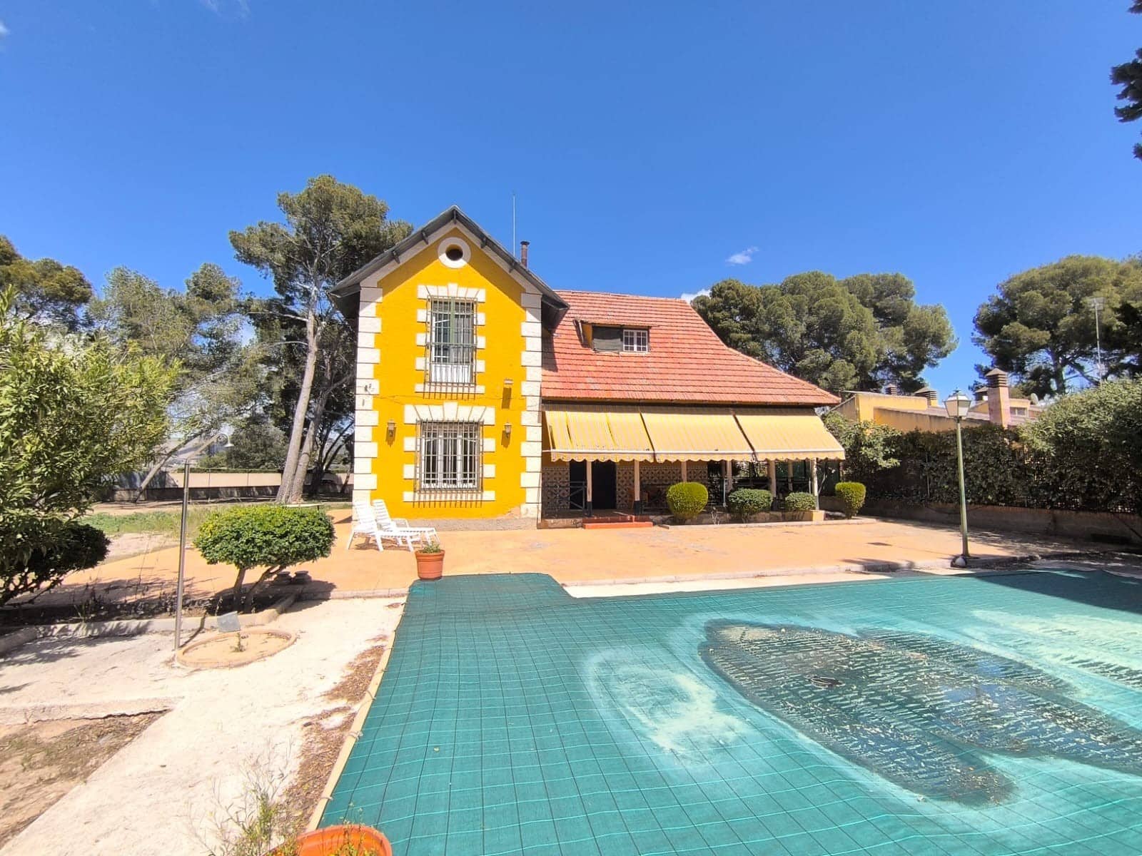 7 soveværelse Villa til salg i Yecla med swimmingpool garage - € 450.000 (Ref: 8947013)
