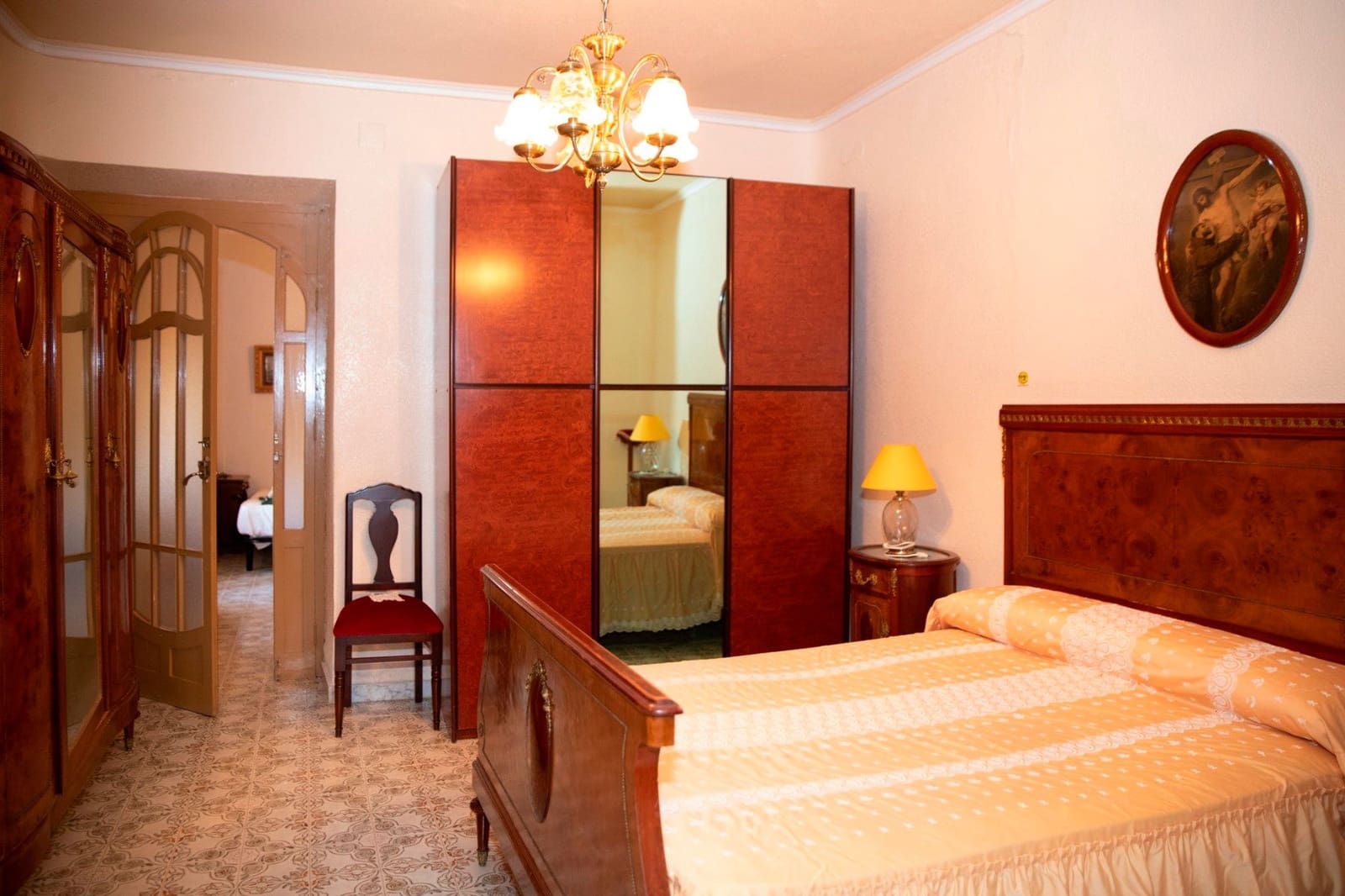 7 bedroom Villa for sale in Yecla with pool garage - € 450,000 (Ref: 8947013)