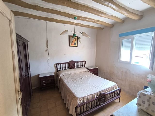 Finca/Casa Rural de 7 habitaciones en Yecla en venta con garaje - 149.990 € (Ref: 8947021)
