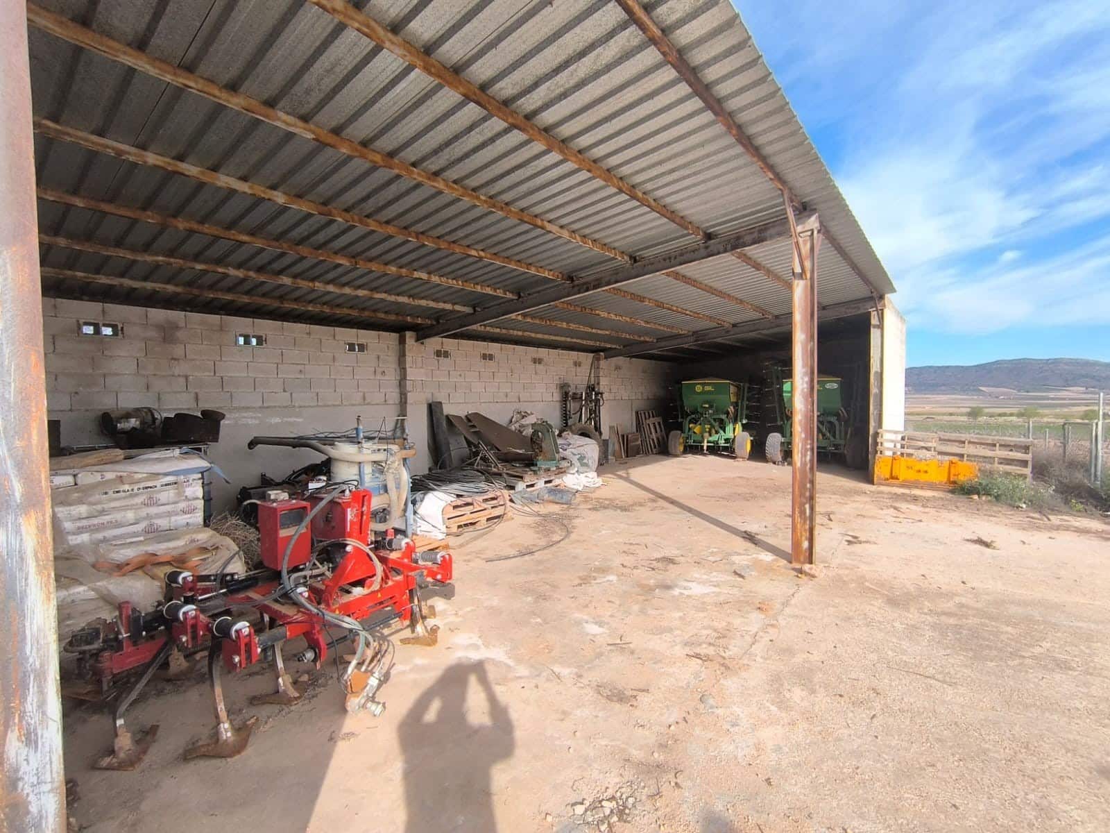 Finca/Casa Rural de 7 habitaciones en Yecla en venta con garaje - 149.990 € (Ref: 8947021)
