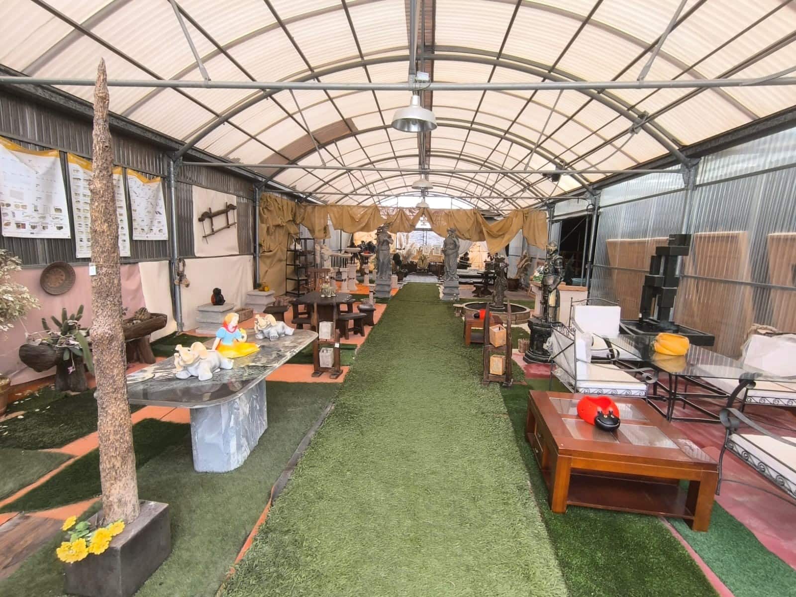 3 soveværelse Erhverv til salg i La Romana med swimmingpool - € 369.900 (Ref: 8947032)