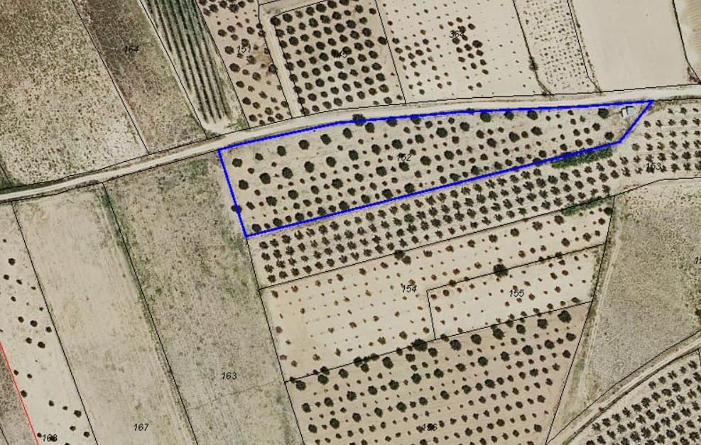 Grunde uden byggetilladelser til salg i Villena - € 66.995 (Ref: 8947034)