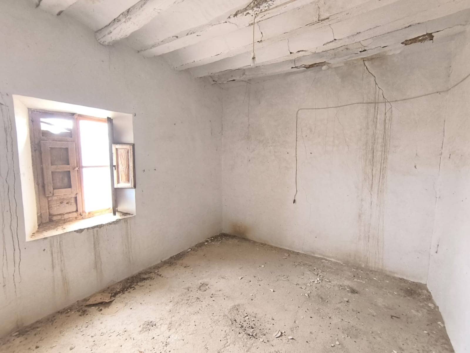 8 soveværelse Finca/Landehus til salg i Jumilla med garage - € 64.990 (Ref: 8947035)