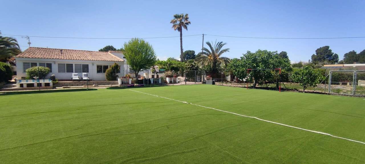 4 quarto Moradia para venda em Sax com piscina garagem - 495 995 € (Ref: 8968800)