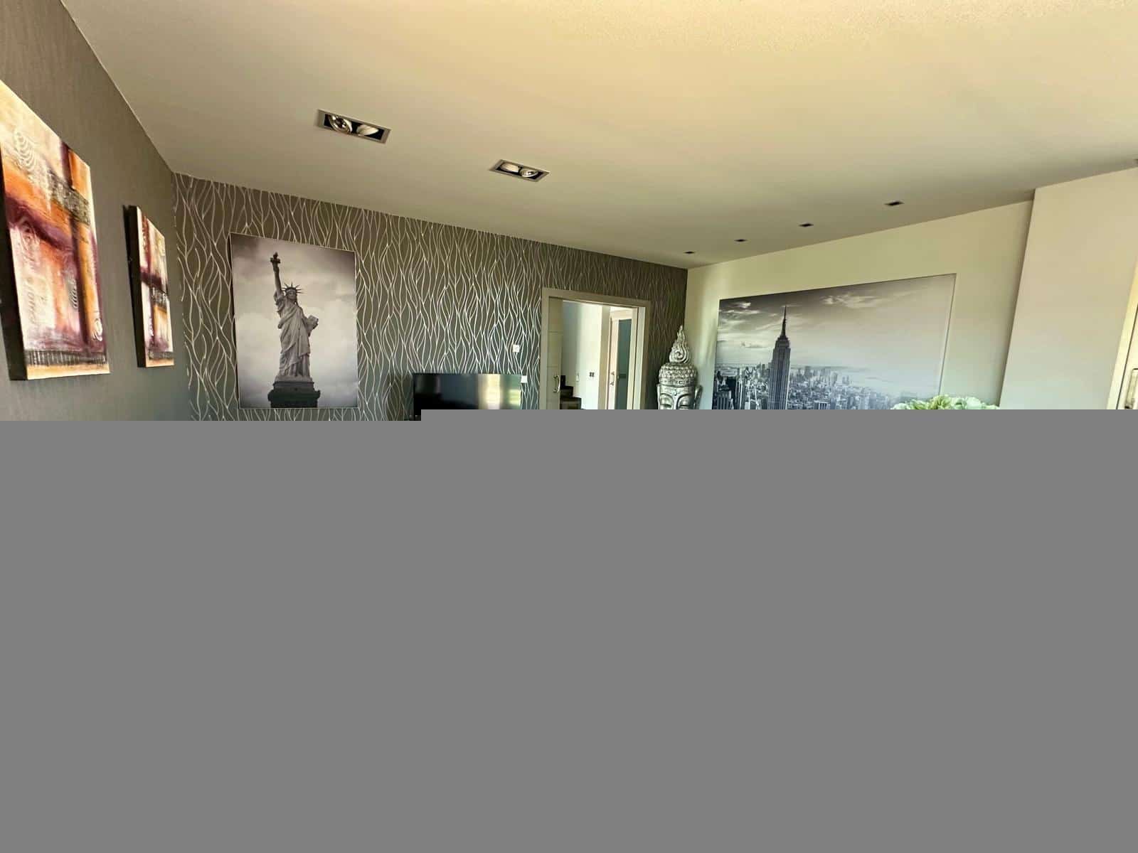 5 soverom Villa til salgs i Yecla med svømmebasseng garasje - € 498 000 (Ref: 8981691)