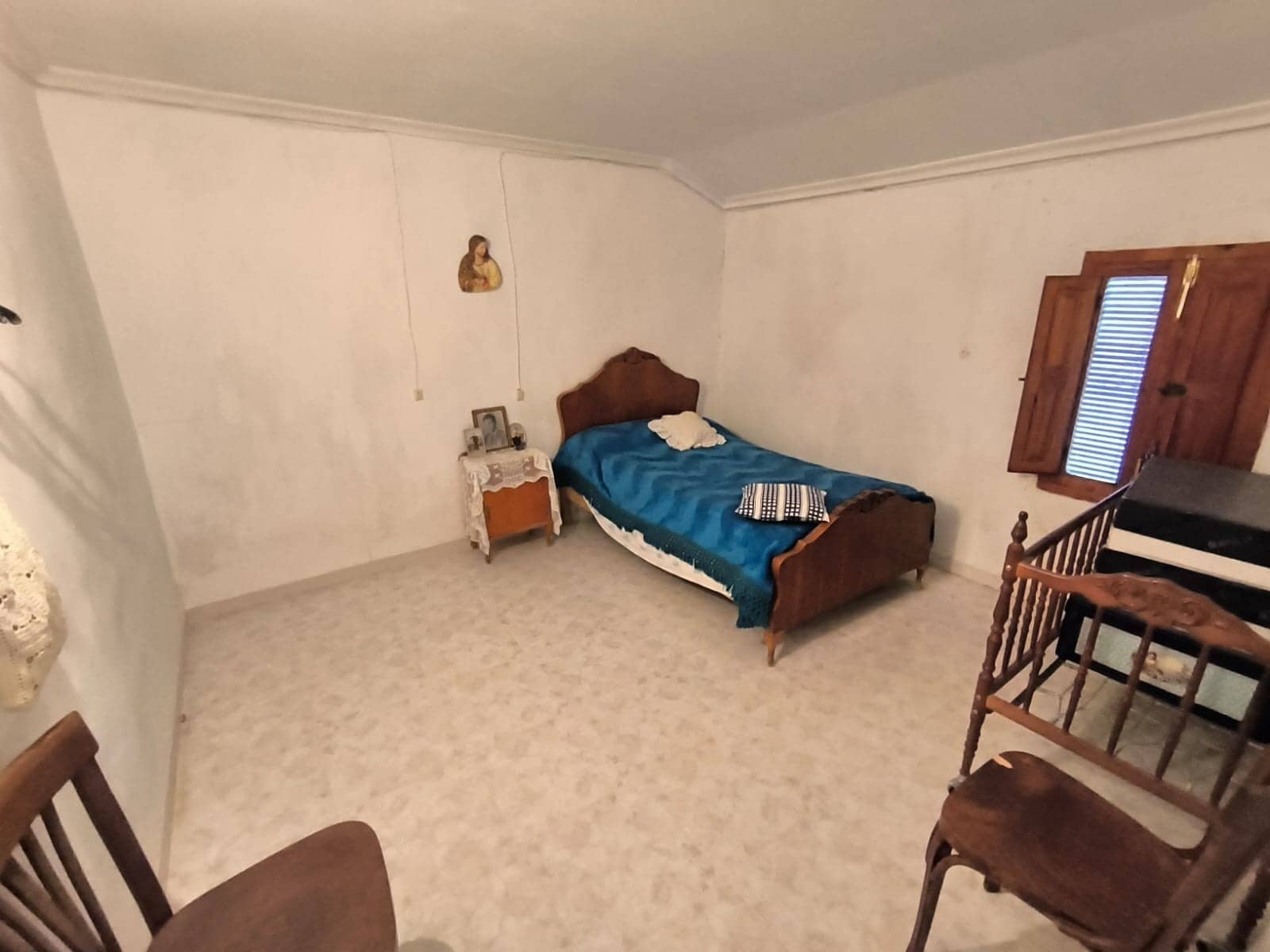 7 soverom Hus til salgs i Raspay med garasje - € 99 990 (Ref: 9008404)