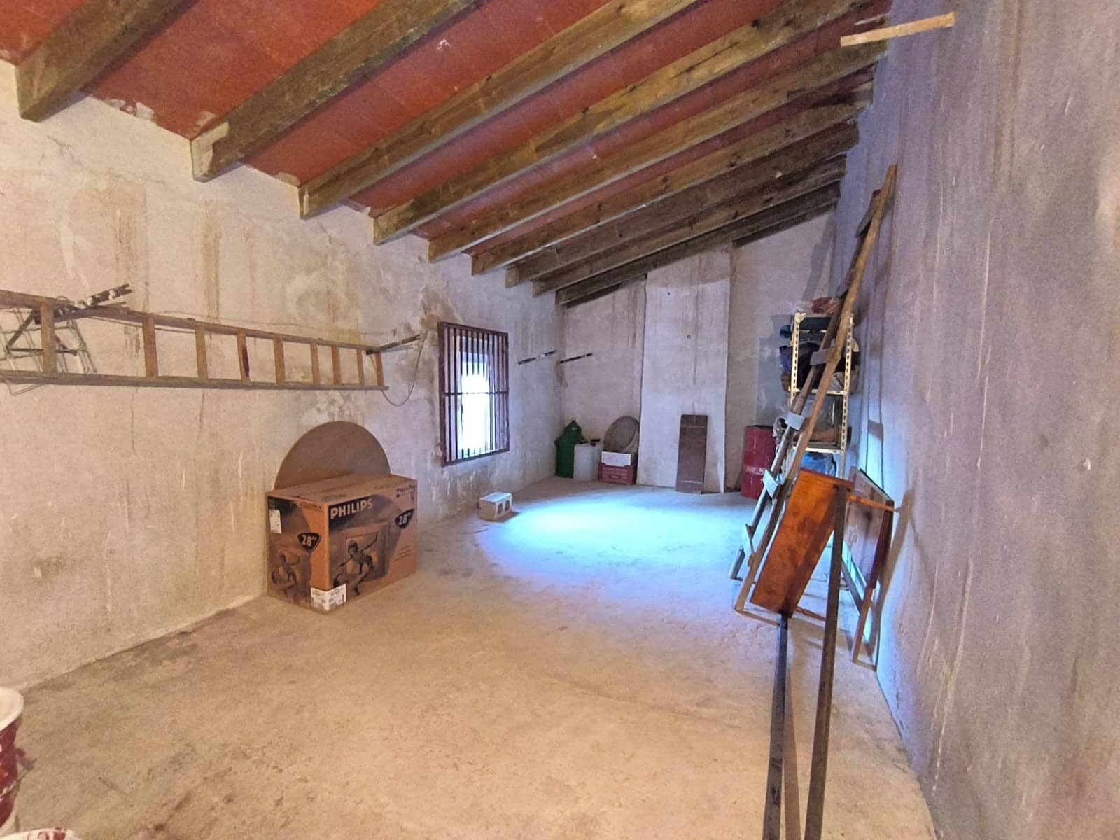 7 soverom Hus til salgs i Raspay med garasje - € 99 990 (Ref: 9008404)