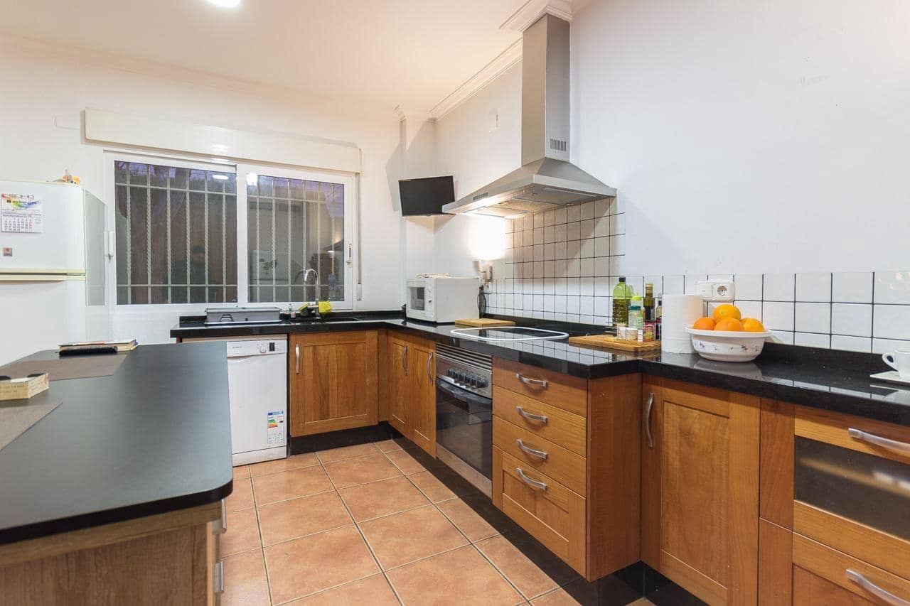 7 soverom Villa til salgs i Elda med svømmebasseng - € 399 000 (Ref: 9016570)