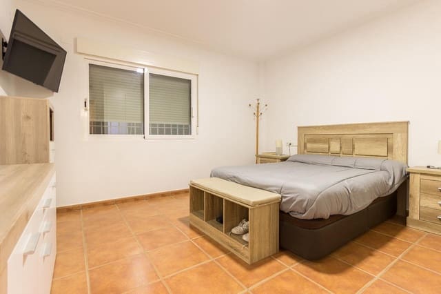 7 slaapkamer Villa te koop in Elda met zwembad - € 399.000 (Ref: 9016570)