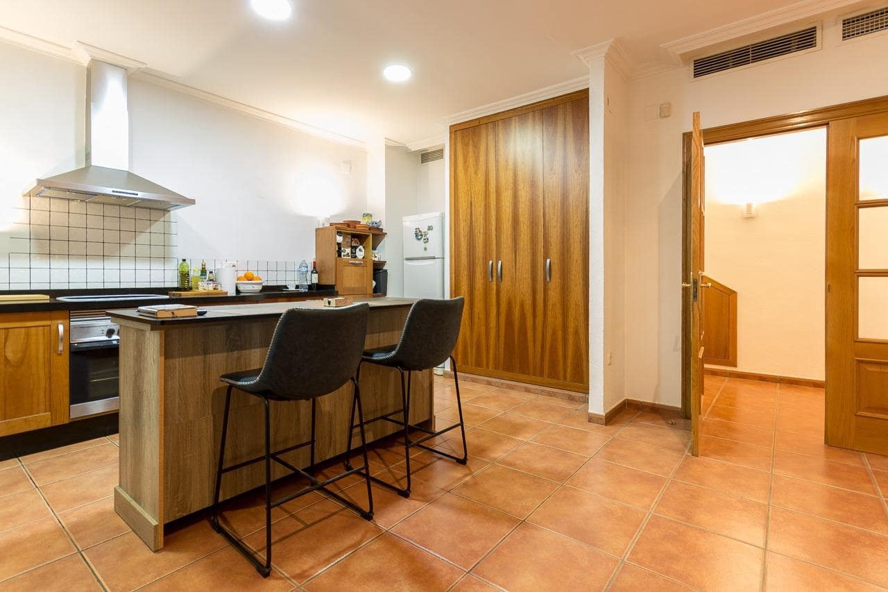 7 soverom Villa til salgs i Elda med svømmebasseng - € 399 000 (Ref: 9016570)