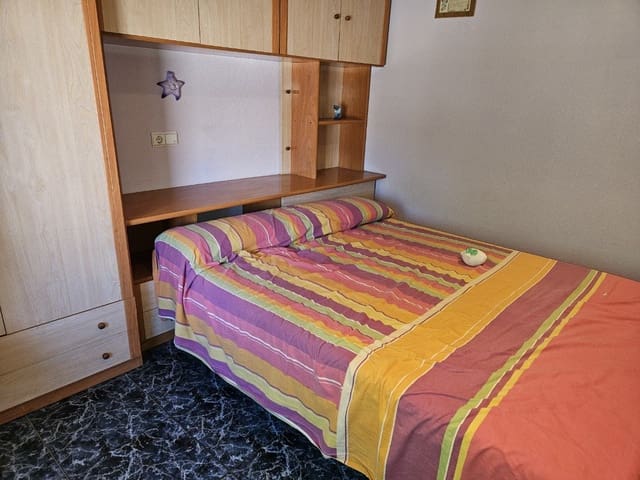 5 bedroom Townhouse for sale in Monóvar / Monóver - € 140,000 (Ref: 9027163)