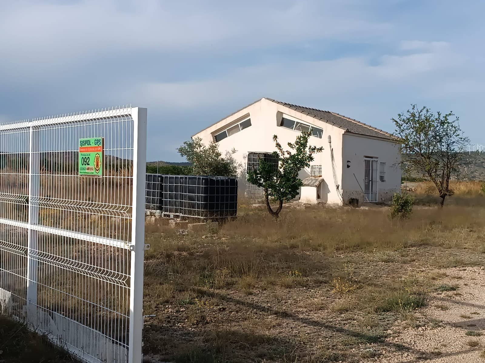 2 sovrum Finca/Hus på landet till salu i Yecla med garage - 98 000 € (Ref: 9046503)