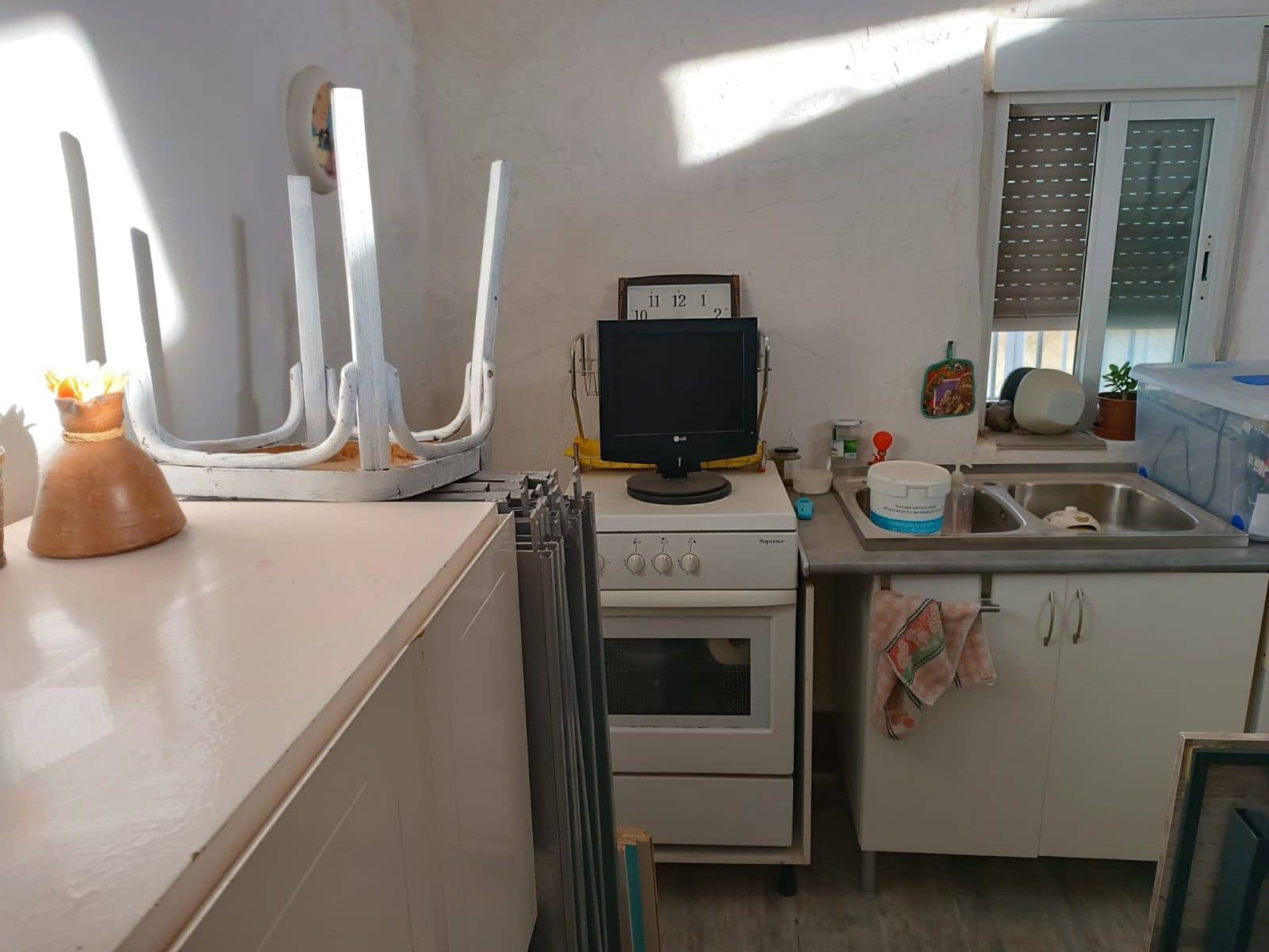 2 bedroom Finca/Country House for sale in Yecla with garage - € 98,000 (Ref: 9046503)