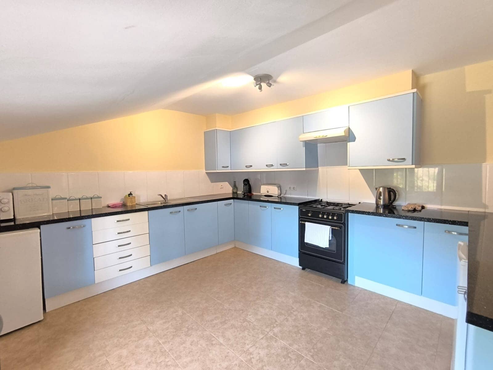 13 chambre Villa/Maison à vendre à Villena avec piscine garage - 699 995 € (Ref: 9060038)