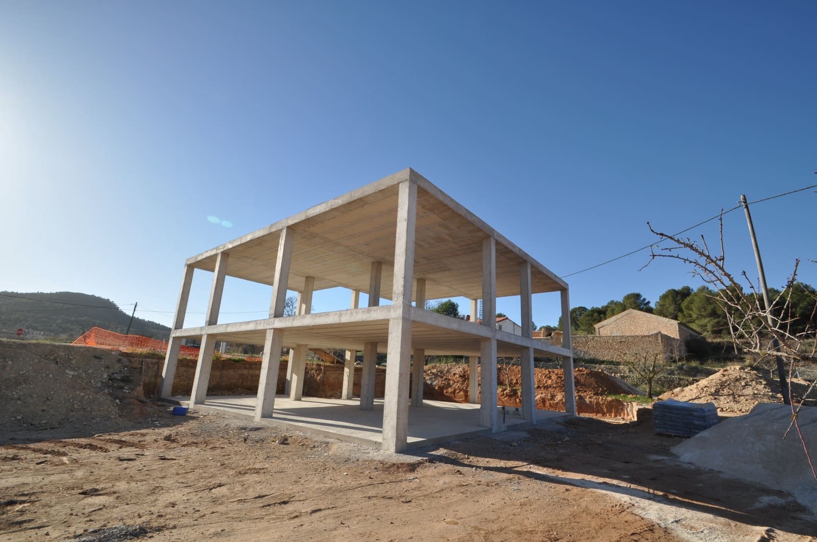 3 soveværelse Villa til salg i Pinoso med swimmingpool - € 309.995 (Ref: 9069195)