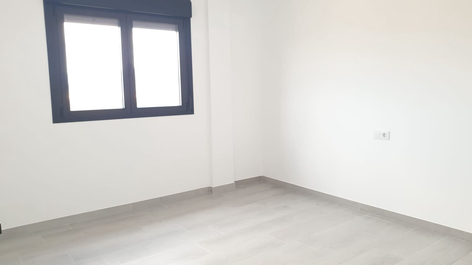 3 soveværelse Villa til salg i Pinoso med swimmingpool - € 309.995 (Ref: 9069195)
