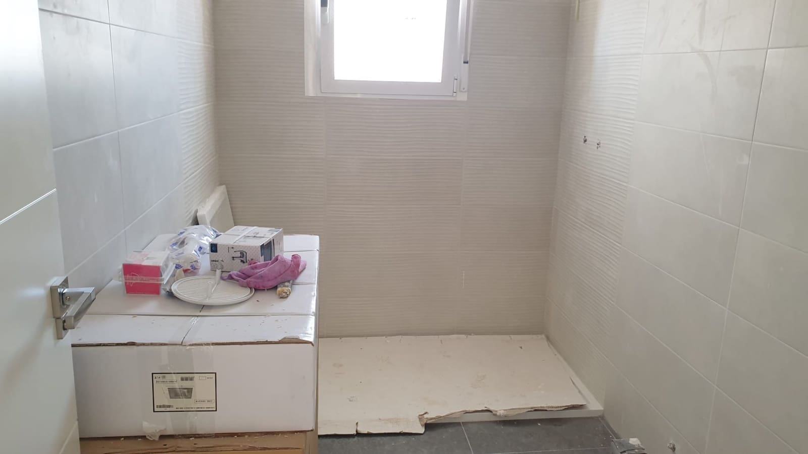 3 soveværelse Villa til salg i Pinoso med swimmingpool - € 309.995 (Ref: 9069195)