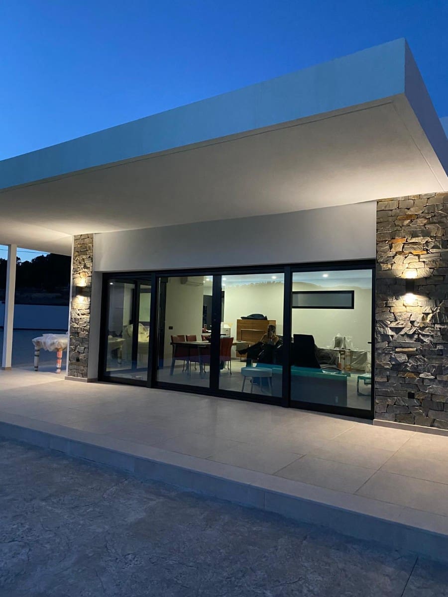 3 chambre Villa/Maison à vendre à Pinoso avec piscine - 350 000 € (Ref: 9072559)