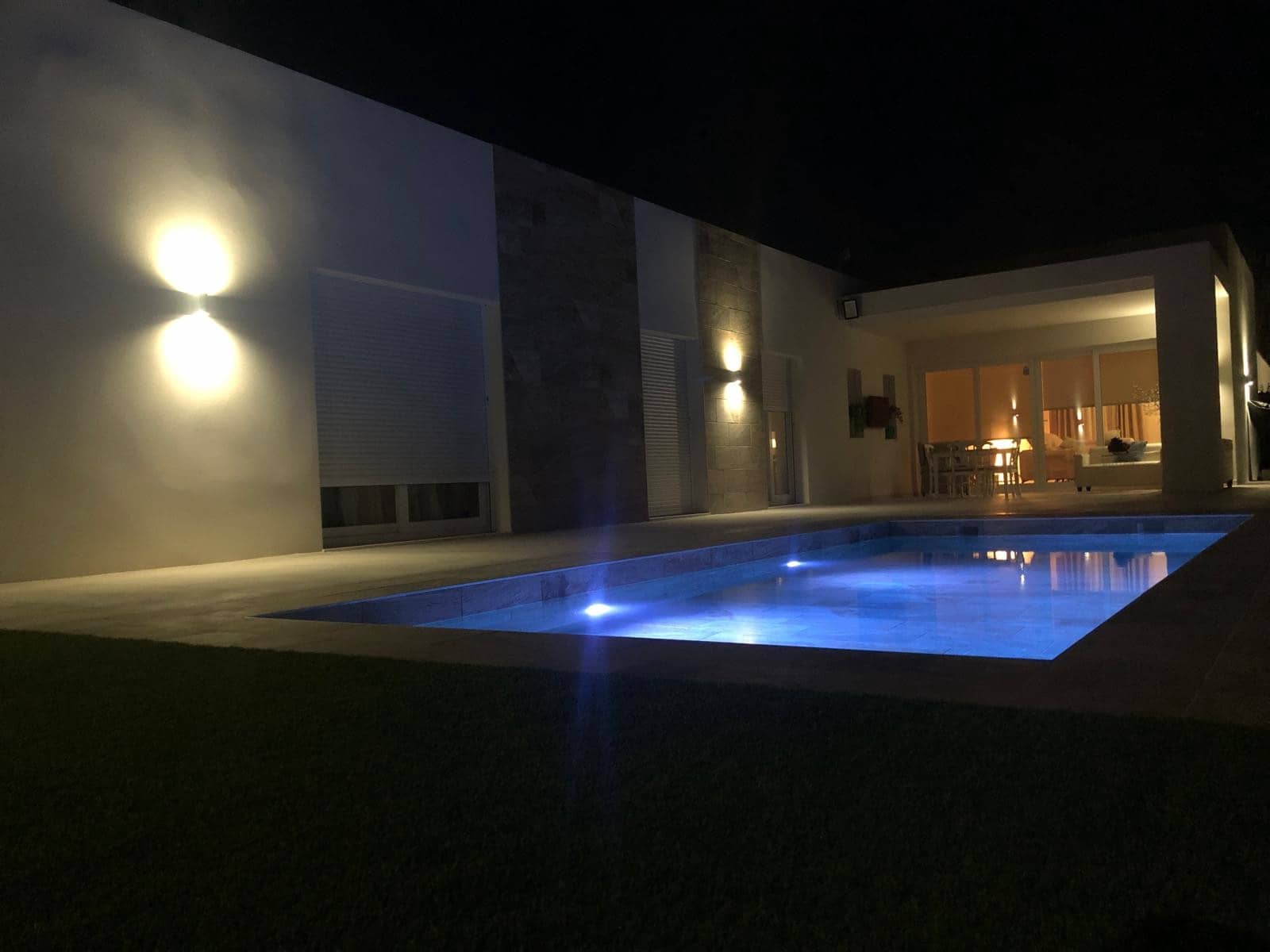 3 soveværelse Villa til salg i Pinoso med swimmingpool - € 260.000 (Ref: 9072560)