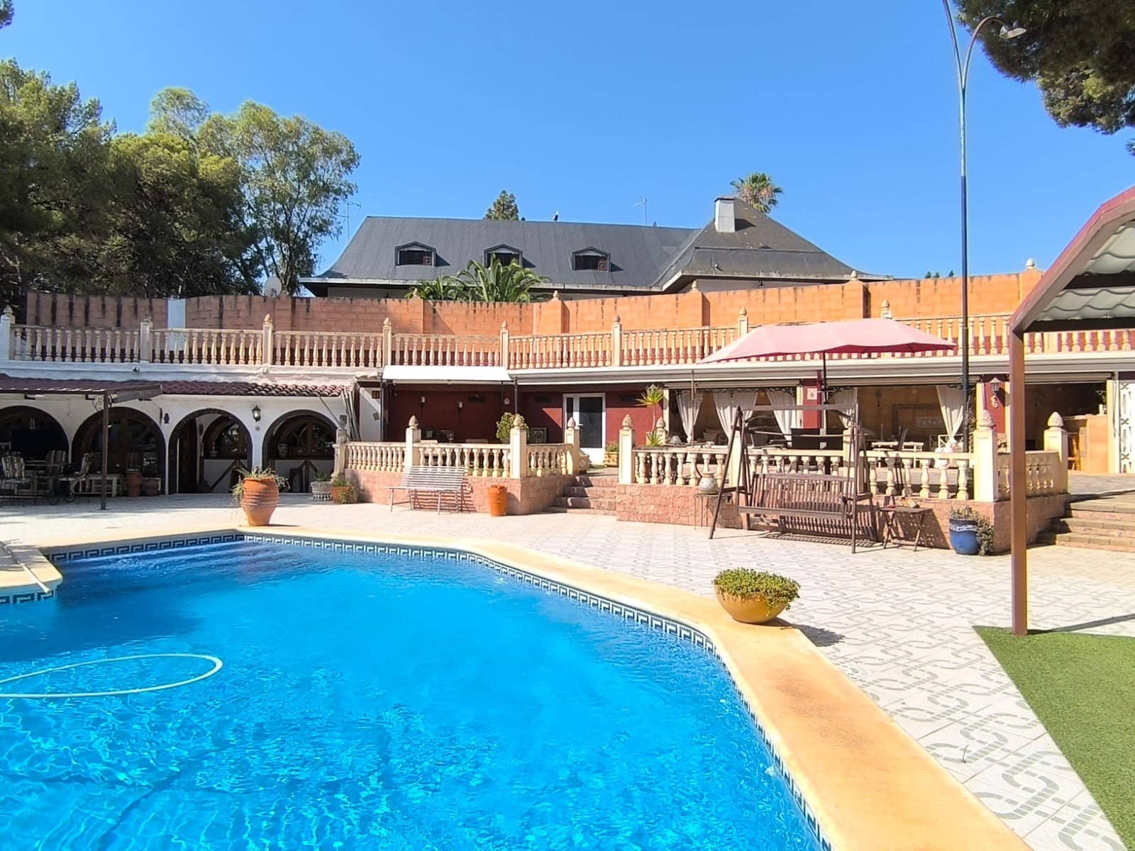 10 makuuhuone Huvila myytävänä paikassa Monovar / Monover mukana 
autotalli - 624 995 € (Ref: 9103562)