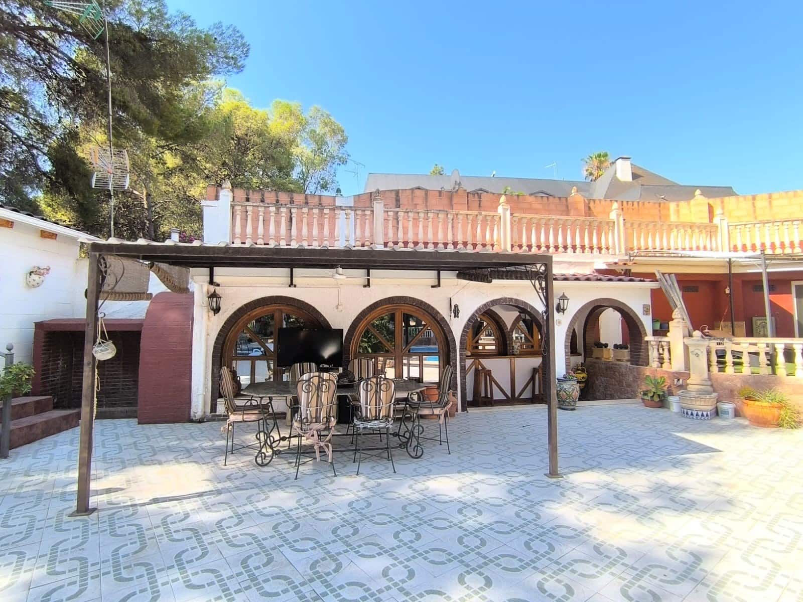 10 makuuhuone Huvila myytävänä paikassa Monovar / Monover mukana 
autotalli - 624 995 € (Ref: 9103562)