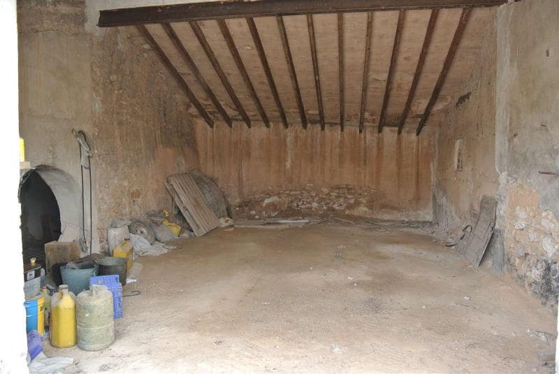 Ruin til salg i Pinoso - € 34.995 (Ref: 9105157)