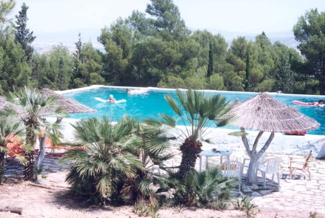 15 soveværelse Finca/Landehus til salg i Monóvar / Monóver med garage - € 2.999.995 (Ref: 9105327)